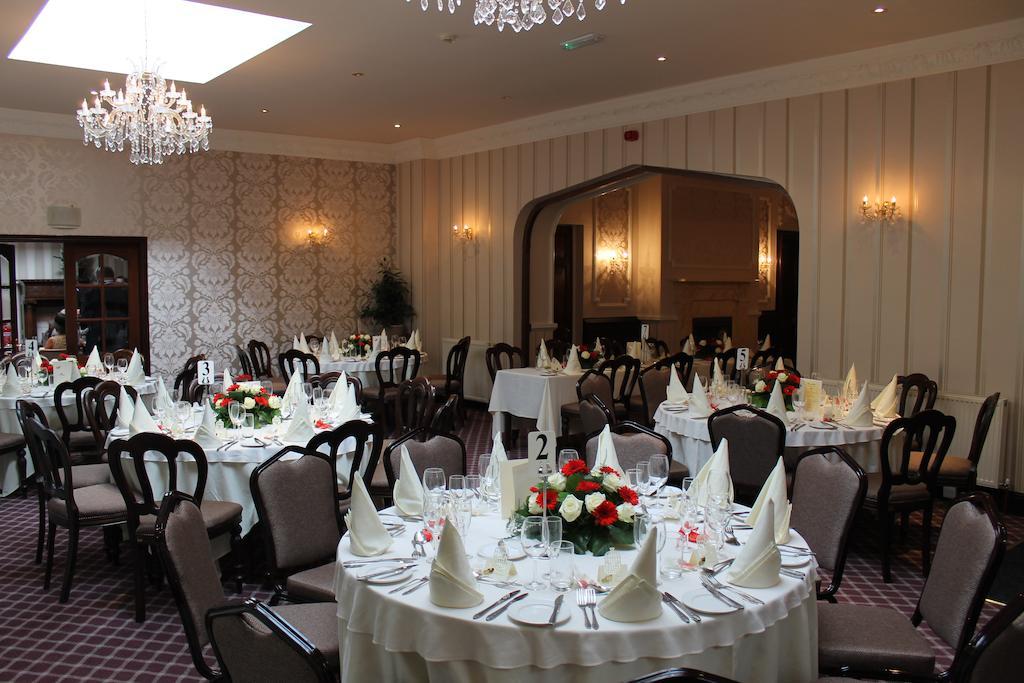 Oakwood Hall Hotel Bingley Eksteriør billede